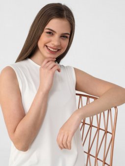 Viskon Kumaştan Kolsuz Beyaz Tunik