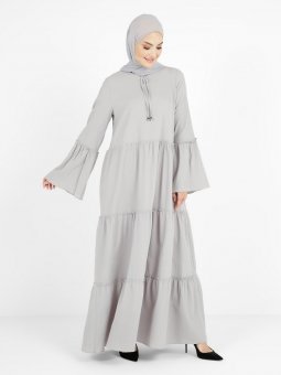 Yakası Fiyonk Detaylı Katlı Gri Elbise