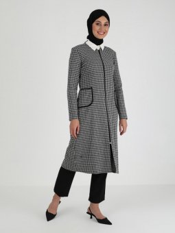 Kazayağı Desenli Siyah Kap