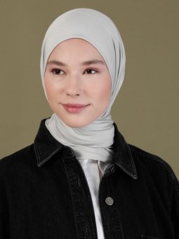 Penye Açık Gri Eşarp