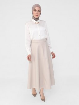 Kesik Detaylı Suni Deri Çan Ekru Etek