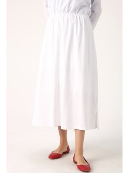 Beyaz Yırtmaçlı Uzun Penye Etek Astar