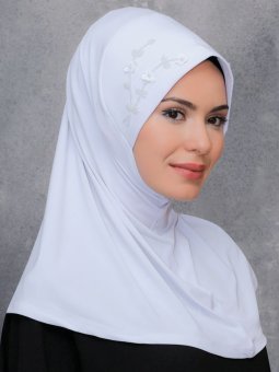 Pratik Hazır Geçmeli Sandy Kumaş Elişi Çiçek İşlemeli Pullu Krem Eşarp