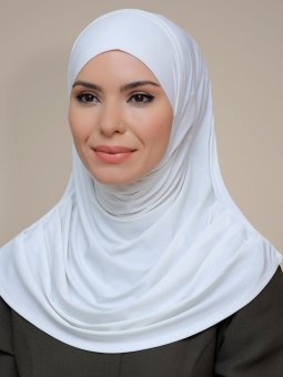 Pratik Hazır Geçmeli Sandy Kumaş Kendinden Boneli Krem Eşarp