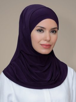 Pratik Hazır Geçmeli Sandy Kumaş Kendinden Boneli Mürdüm Eşarp