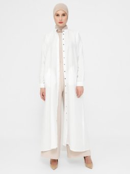 Çıtçıtlı Belden Büzgülü Beyaz Kap