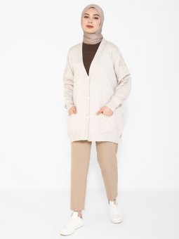 Cep Detaylı Düğmeli Triko Bej Hırka