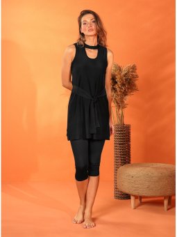 Siyah Yarı Kapalı Havuz Mayosu