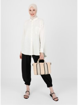 Beli Ve Paçası Lastikli Siyah Pantolon