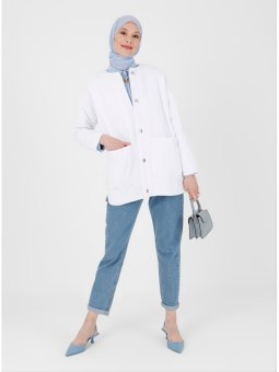 Doğal Kumaş Kapitone Detaylı Gizli Çıtçıtlı Off White Ceket