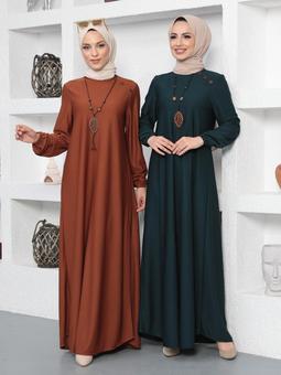 Kolyeli Bisiklet Yaka Zümrüt Yeşili Elbise