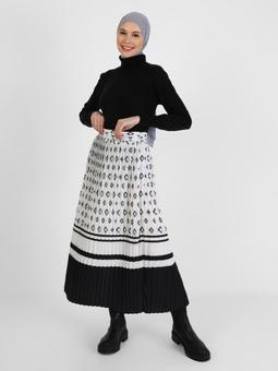 Geometrik Desenli Pileli Off White Etek
