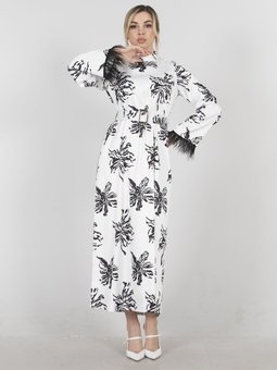 Beyaz Kol Ucu Tüy Detaylı Elbise