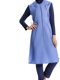 Mavi Çizgi Detaylı Yapışmayan Tam Kapalı Mayo