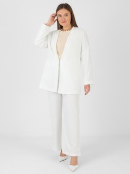 Büyük Beden Cep Detaylı Ekru Ceket