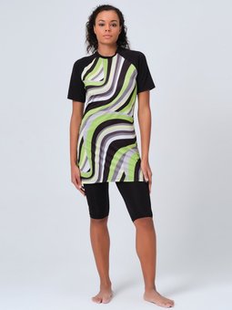 Siyah Desenli Reglan Yarım Kol Yarı Kapalı Mayo