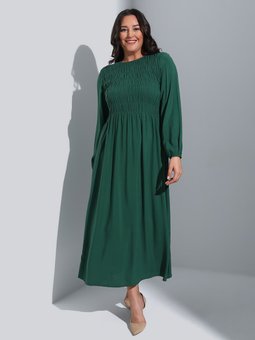 Büyük Beden Doğal Kumaşlı Büzgü Detaylı Zümrüt Yeşiliyeşili Elbise