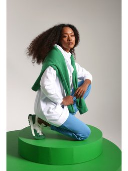 Beyaz Cepli Kapüşonlu Sweat Hırka