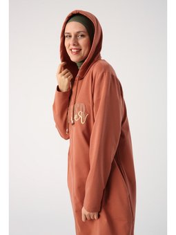 Tarçın Büyük Beden Aplike Nakışlı Fermuarlı Hırka