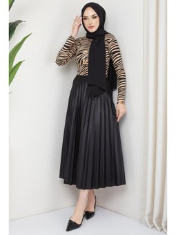 Beli Lastikli Deri Görünümlü Piliseli Siyah Etek