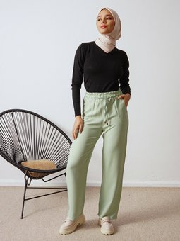 Beli Lastikli Bağcık Detaylı Kumaş Çağla Pantolon