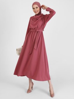 Beli Lastikli Koyu Gül Elbise