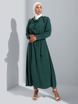 Beli Lastikli Koyu Zümrüt Yeşili Elbise