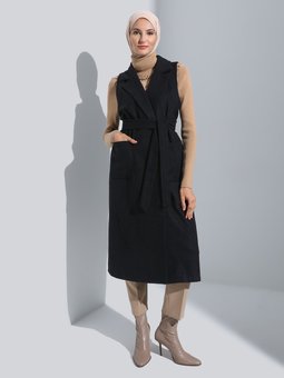 Kuşaklı Cep Detaylı Kaşe Siyah Yelek