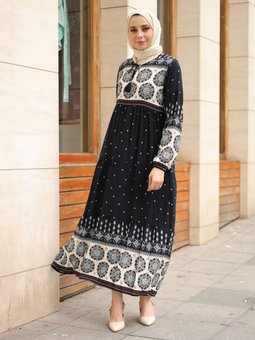 Sulu Desenli Siyah Elbise