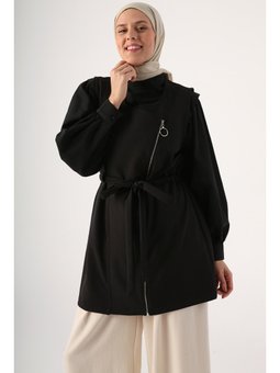 Siyah Fermuarlı Kemerli Yelek