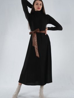 Siyah Beli Kemerli Örme Elbise