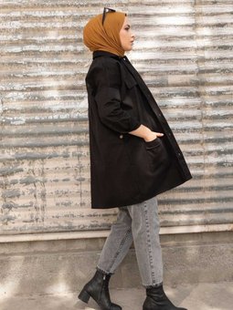 Süs Kapaklı Iki Cepli Tahta Düğmeli Gömlek