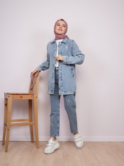 Taşlı Eskitme Detaylı Mavi Kot Ceket