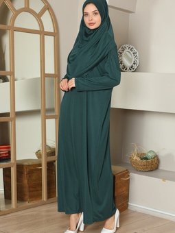 - Tek Parça Başörtülü Namaz Elbisesi Zümrüt Yeşili