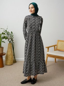 Çiçek Desenli Siyah Elbise