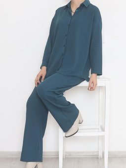 Burgulu Gömlekli Takım Zümrüt Yeşili