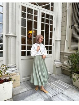 Piliseli Deri Görünümlü Tesettür Etek