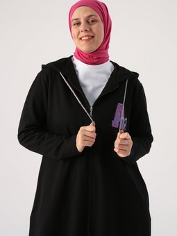 Siyah Büyük Beden Aplike Nakışlı Kapüşonlu Hırka