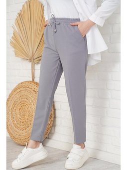 İp Detaylı Beli Lastikli Bilekte Gri Pantolon