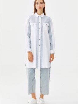 Cepleri Kapaklı Garnili Optik Beyaz Yeşil Tunik