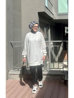 İşlemeli Sweatshirt