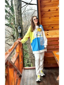 Renk Bloklu Baskılı Sweatshirt