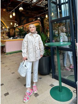 Çapraz Cepli Oversize Kesim Kolları Lastikli Kot Krem Ceket