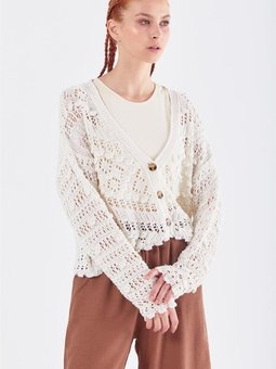 Ponponlu Ajurlu Düğmeli Krem Hırka