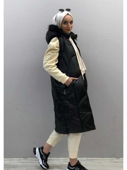 Kapüşonlu Kürk Detaylı Uzun Şişme Yelek