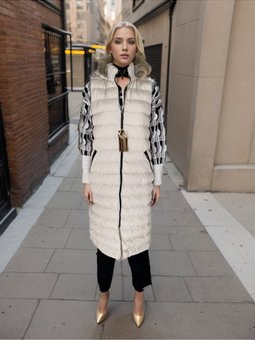 Kapuşonlu Şişme Krem Yelek