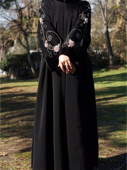 Dubai İpeği, Fransız Kadifesi, Mısır Taşı İşlemeli Ferace