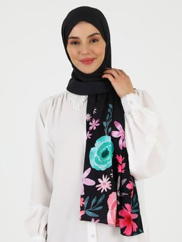 Çiçek Desenli Siyah Şal