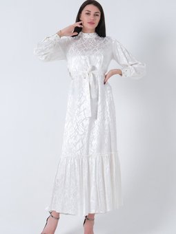 Beyaz Yakası Ve Kolları Taşlı Kuşaklı Abiye Elbise