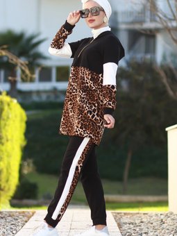 Siyah Kapüşonlu Desenli Takım 1441161